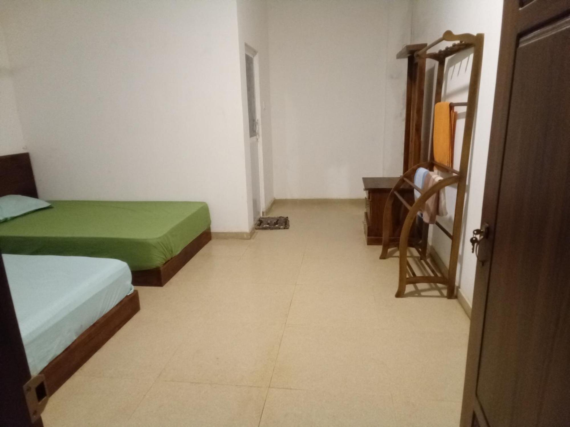 Kusuma'S Lazy Left Hotel Midigama Luaran gambar