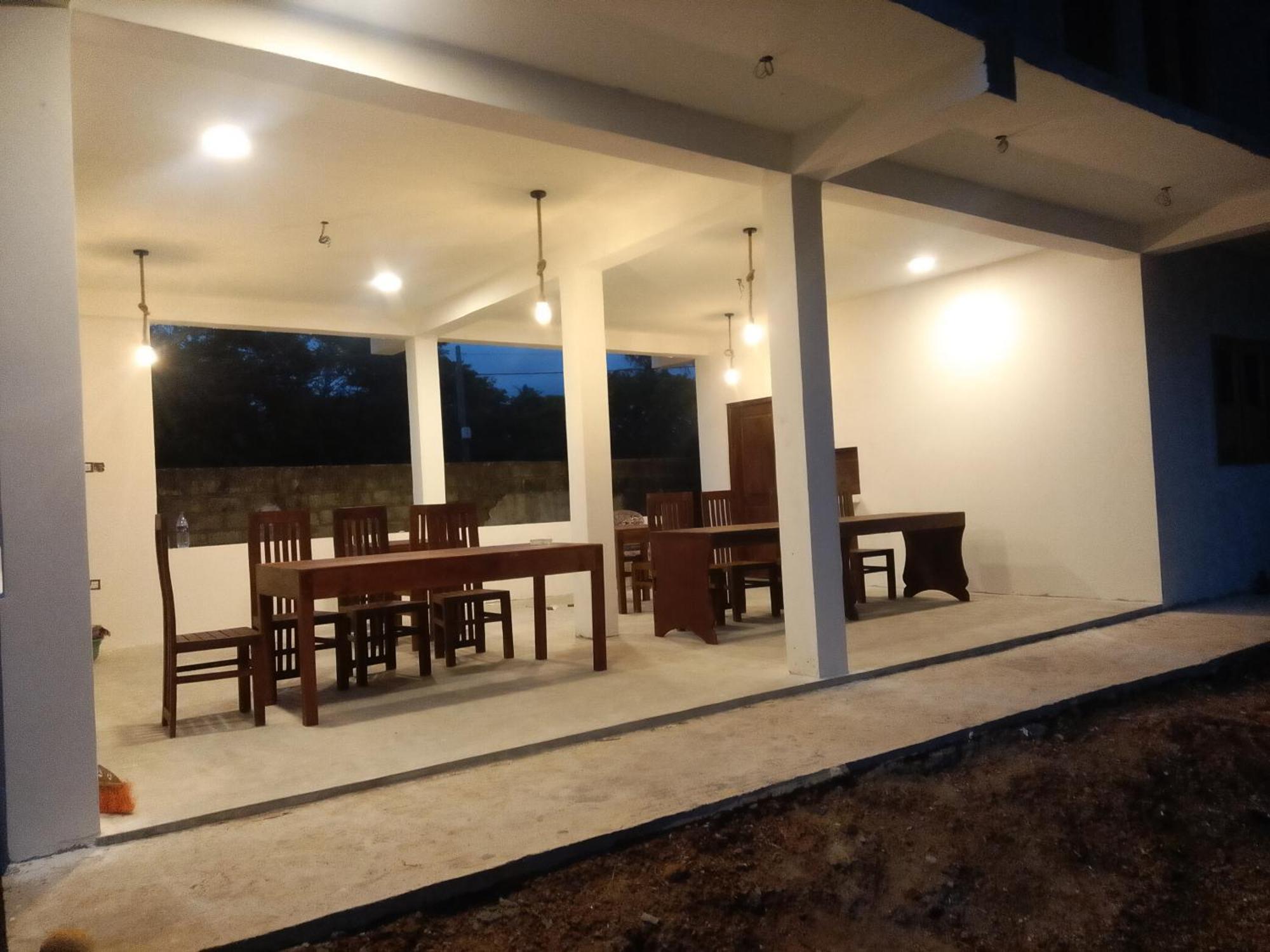 Kusuma'S Lazy Left Hotel Midigama Luaran gambar